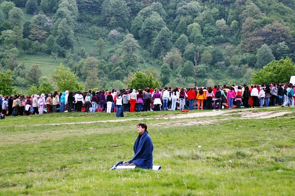 yoghini-misa-herculane-expressdebanat_ro