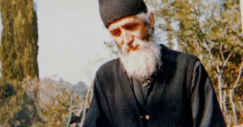 paisie-blestemele-jpg